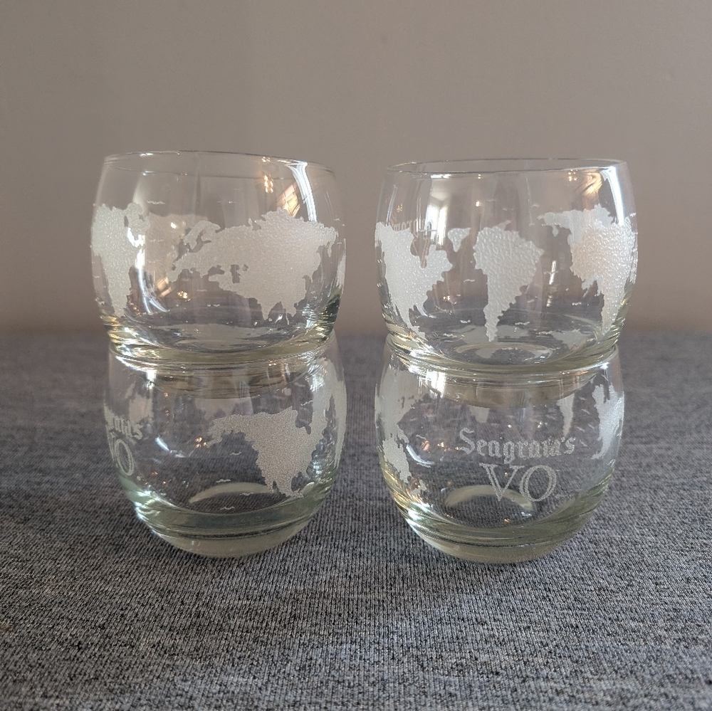 Seagram's VO Collectable Etched Globe Lowball/Whiskey Glasses, Set of 4